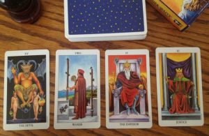 Easy Way to Read the Tarot Cards